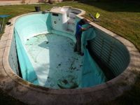 PISCINA DE POLIESTER ANTES.